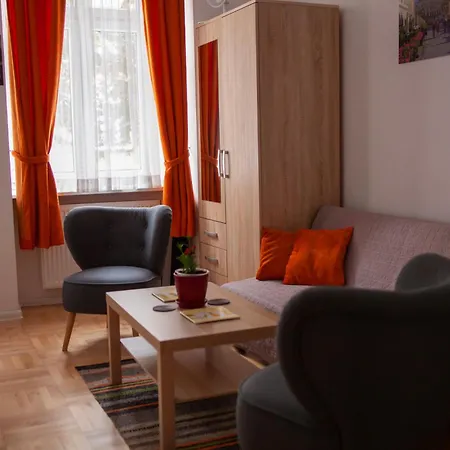 Lukas Guest Rooms Krakau Exterior foto